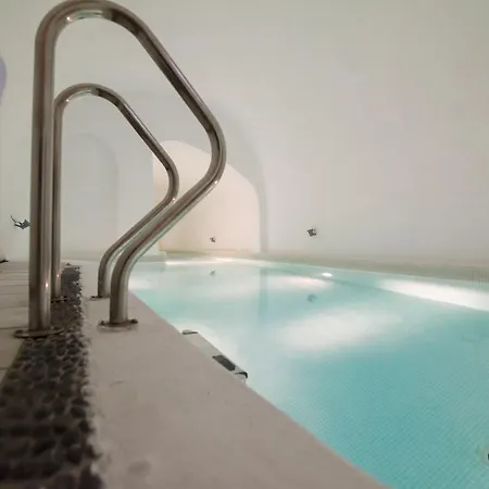 Reflexions Volcano Hotel Fira (Santorini)